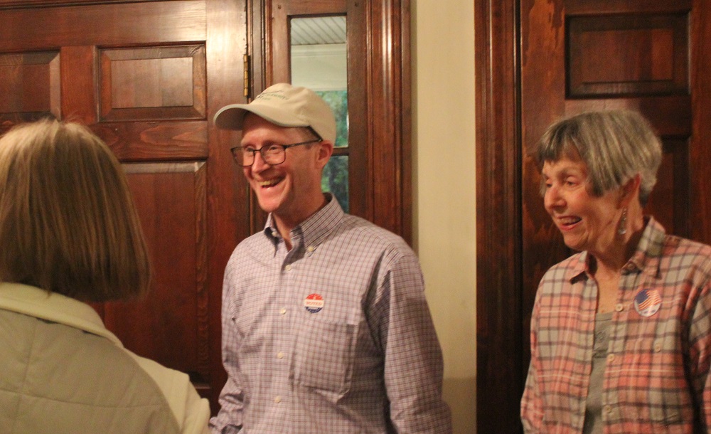 Vice Mayor Paul Freiling celebrates his win at the A Williamsburg Sampler Bed & Breakfast. (Nicole Trifone/WYDaily)