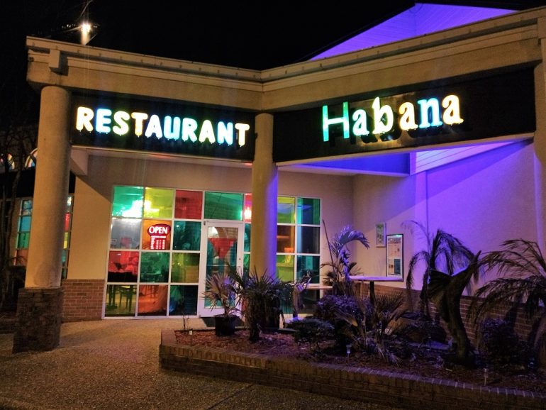 The front of Habana Hemingway Cafe. (WYDaily file)