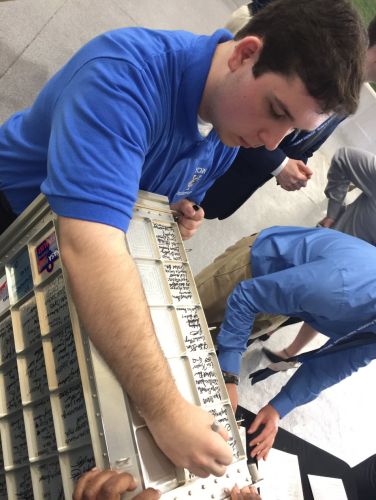 During the trip, students were able to sign their names on a locker that would be placed on board the International Space Station. (WYDaily/Courtesy Tony Jones)