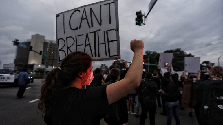Protesters gathered in Hampton and Norfolk Friday, May 29, 2020, demanding justice for George Floyd. (WYDaily/Courtesy of 13NewsNow)