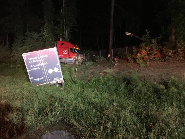 A deadly crash happened on Interstate 64 in James City County Thursday night. (WYDaily/Courtesy of Virginia State Police)