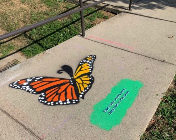 The Paint Out Pollution event uses local art stencils to raise awareness about stormwater pollution. (WYDaily/ Courtesy of JCC Parks and Recreation)