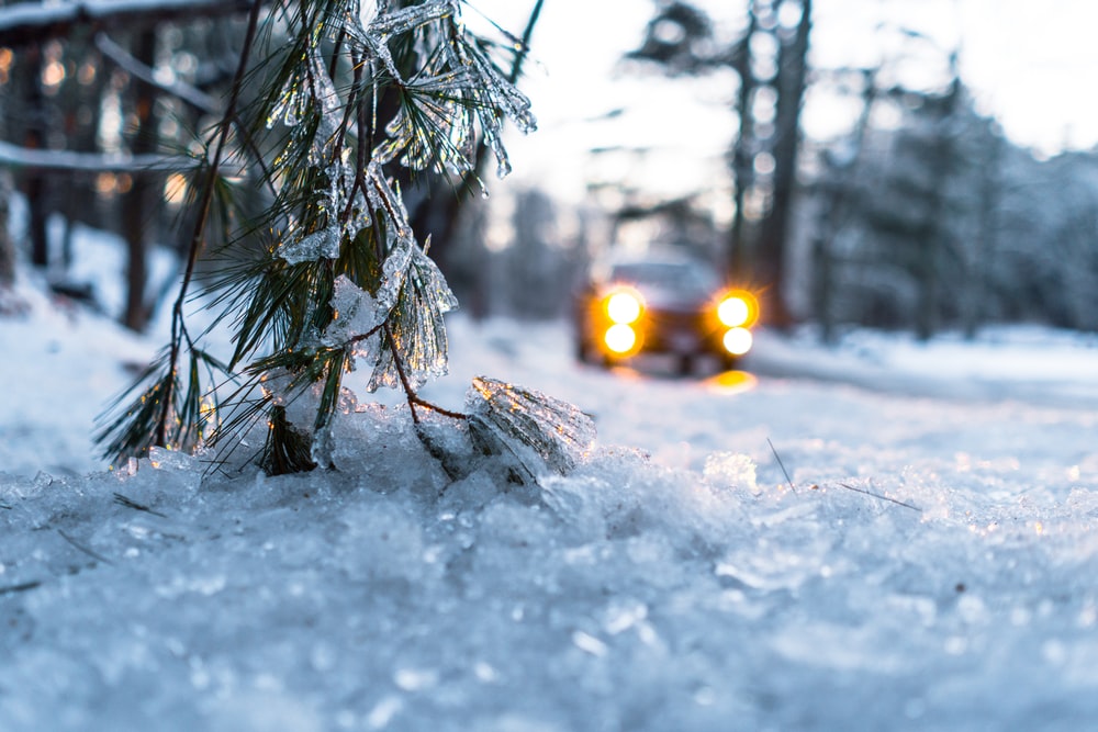 Virginia State Police reported 43 traffic crashes in the Chesapeake Division this weekend due to inclement weather. (WYDaily/Courtesy of Unsplash)